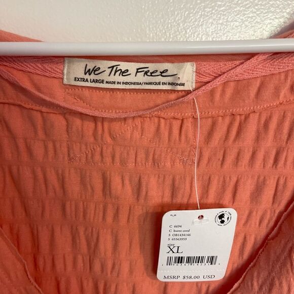 Free People Sugar Cube V-Neck T-Shirt.Size XL - Picture 13 of 14